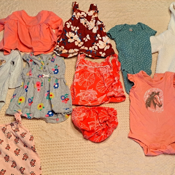6 month girl all weather top bundle - Picture 1 of 6